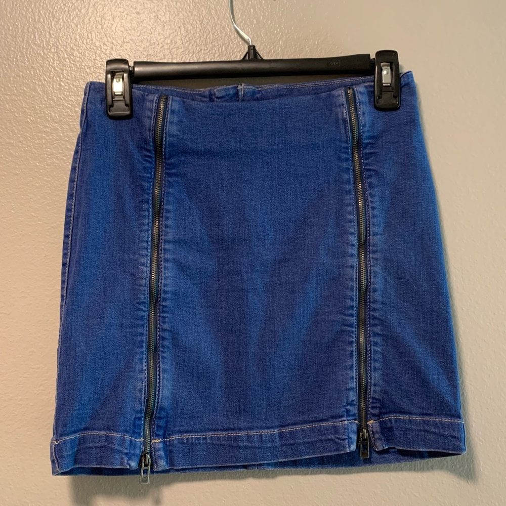 Double zipper vibrant blue jean skirt